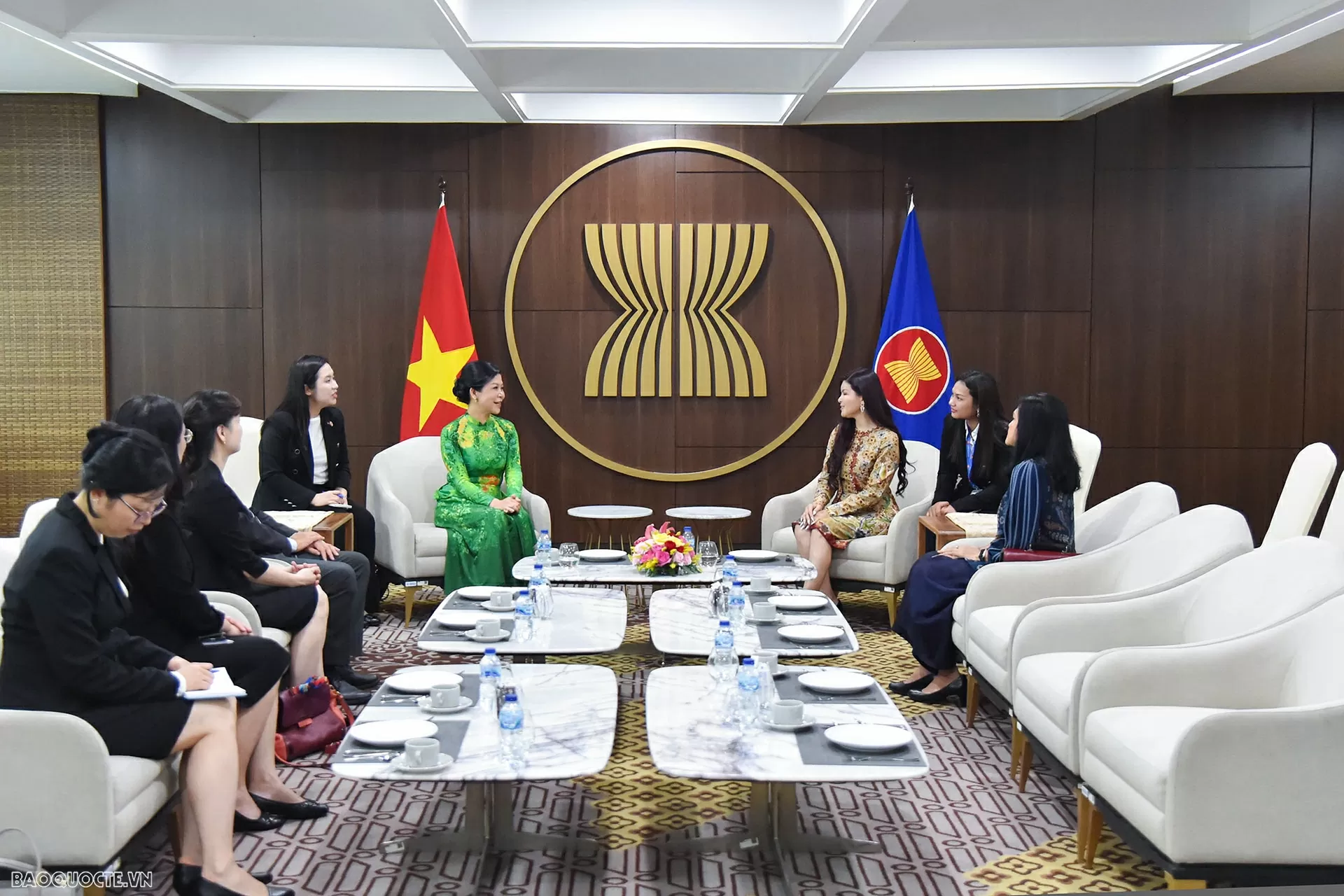 Phu nhân Ngô Phương Ly gặp bà Rany Khem, Phu nhân Tổng Thư ký ASEAN, thúc đẩy giao lưu phụ nữ ASEAN Phu nhân Ngô Phương Ly gặp bà Rany Khem, Phu nhân Tổng Thư ký ASEAN, thúc đẩy giao lưu phụ nữ ASEAN
