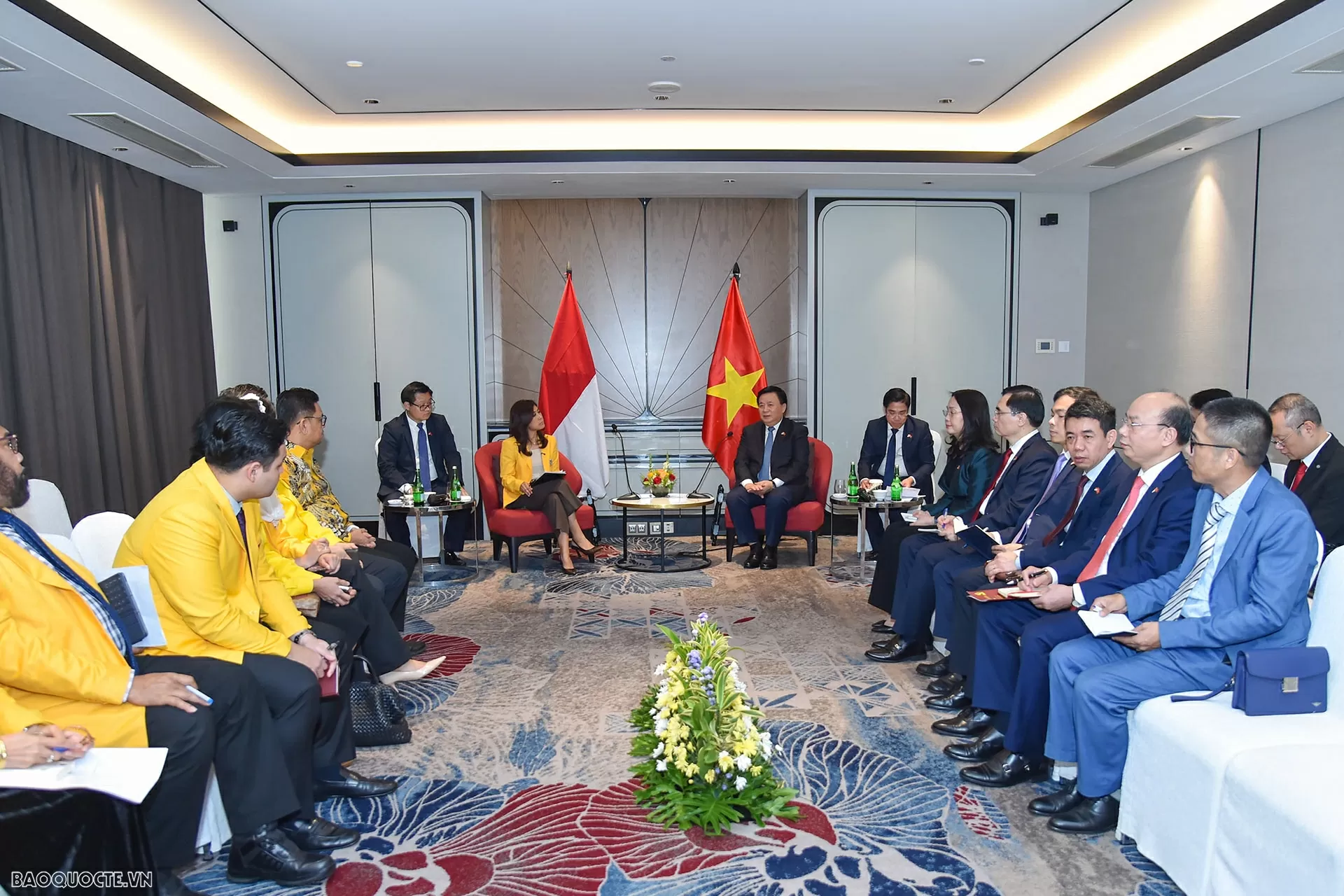 Đồng chí Nguyễn Xuân Thắng gặp lãnh đạo một số chính đảng và Chủ tịch Viện Hành chính Công Quốc gia Indonesia
