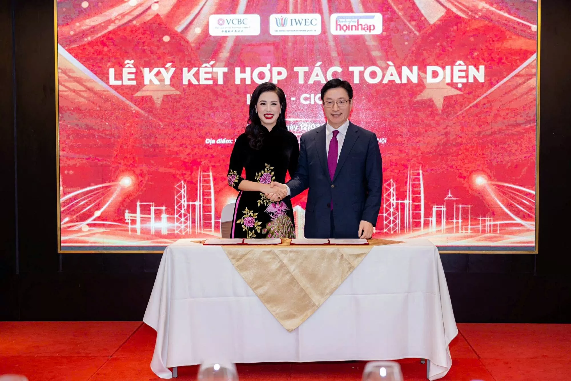 Empowering businesswomen in the new era