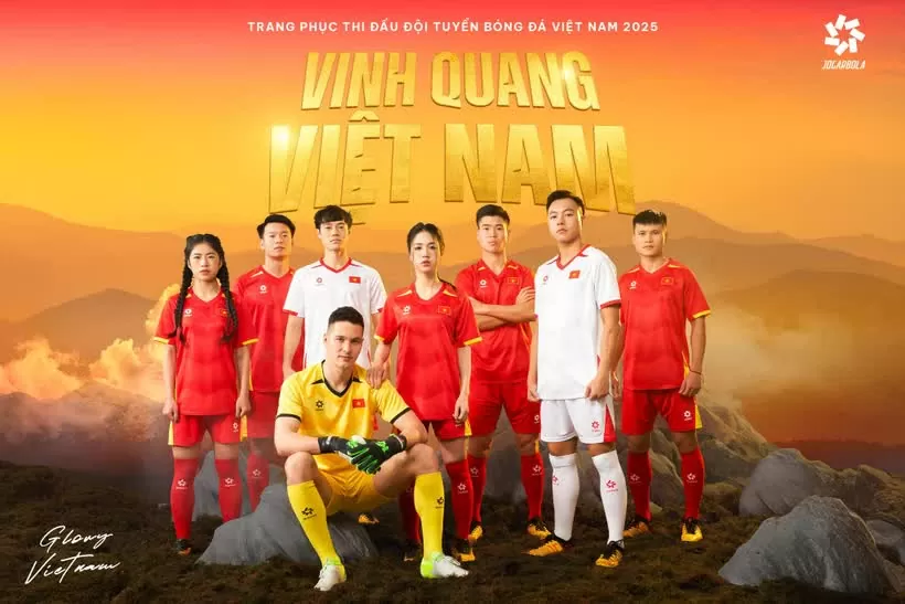 Trang phục mới của đội tuyển bóng đá quốc gia Việt Nam