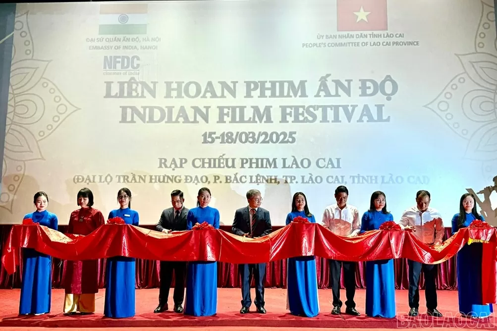 Khai mạc Liên hoan phim Ấn Độ tại tỉnh Lào Cai