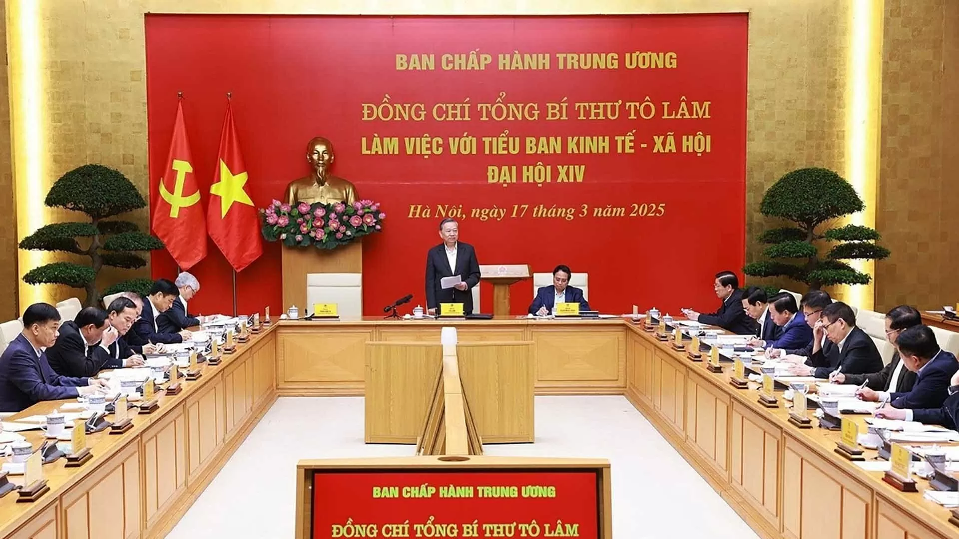 General Secretary To Lam highlights development of private economic sector as lever for building prosperous Vietnam