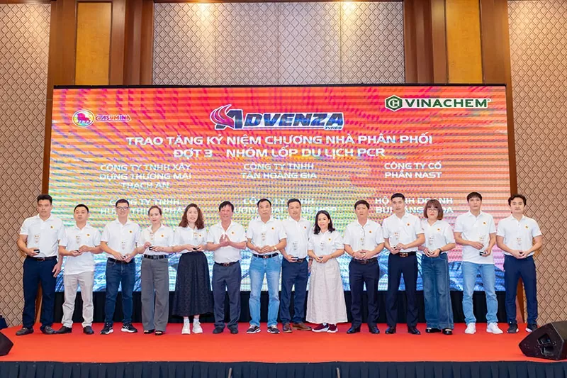 ông Nguyễn Đình Khoát,Tổng giám đốc
