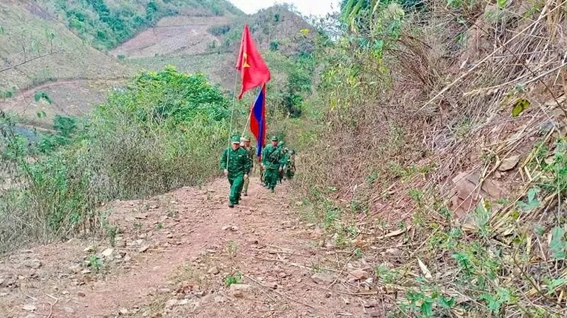 Bộ đội Biên phòng Nghệ An và Xiangkhouang, Lào tuần tra song phương bảo vệ biên giới