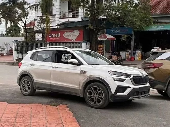 Skoda Kushaq lộ diện trên đường phố Việt Nam