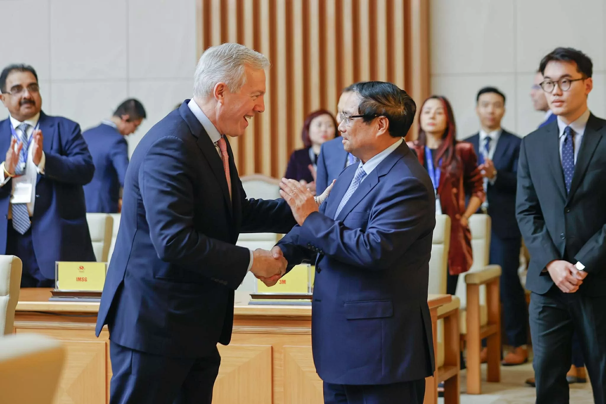 PM Pham Minh Chinh welcomes delegation from USABC) and nearly 60 major US corporations