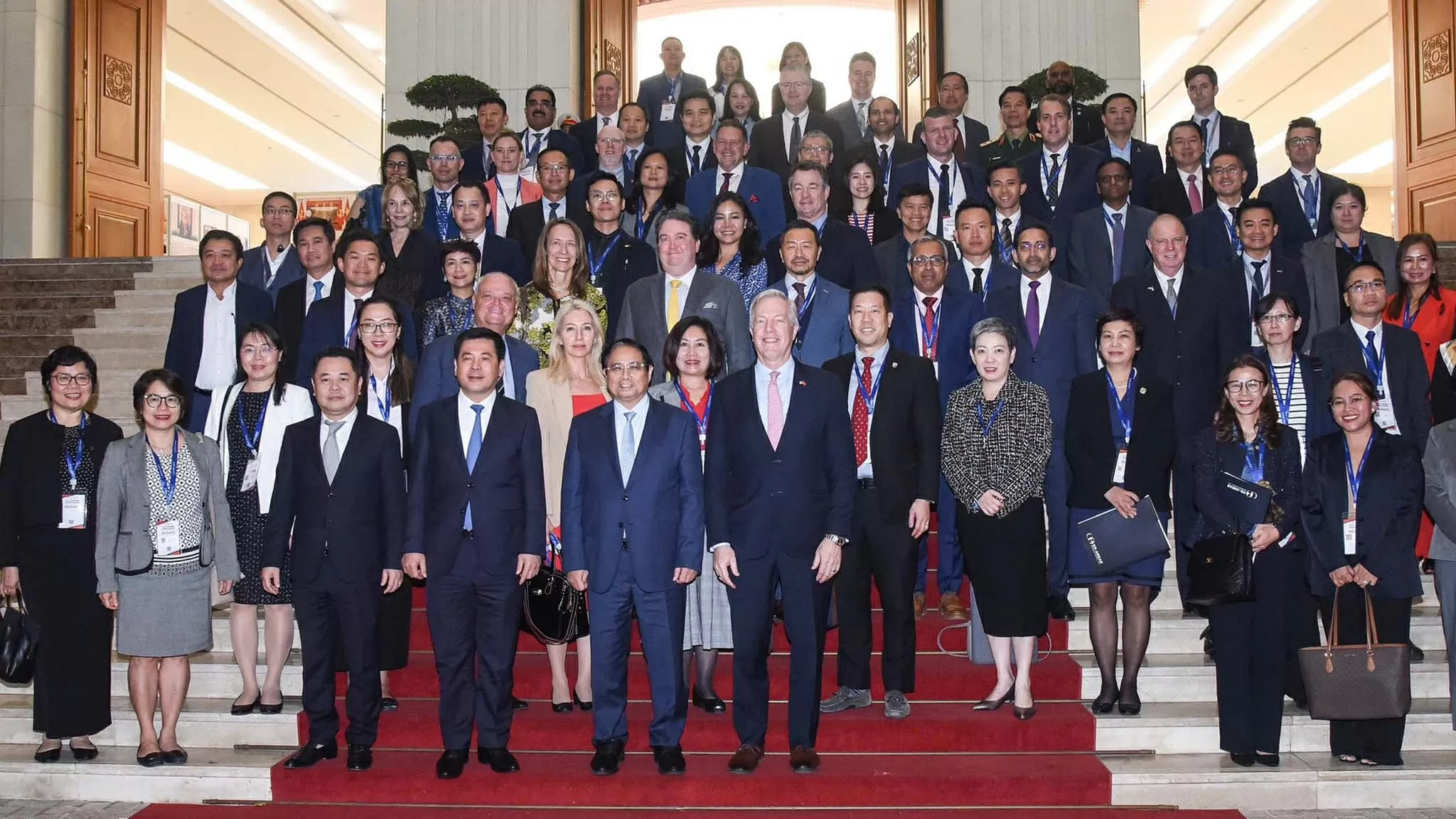 PM Pham Minh Chinh welcomes delegation from USABC) and nearly 60 major US corporations