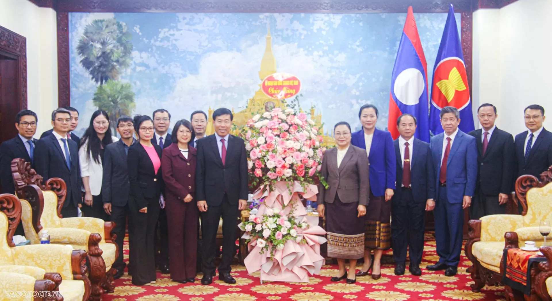 Bộ Ngoại giao chúc mừng kỷ niệm 70 năm thành lập Đảng Nhân dân Cách mạng Lào Bộ Ngoại giao chúc mừng kỷ niệm 70 năm thành lập Đảng Nhân dân Cách mạng Lào
