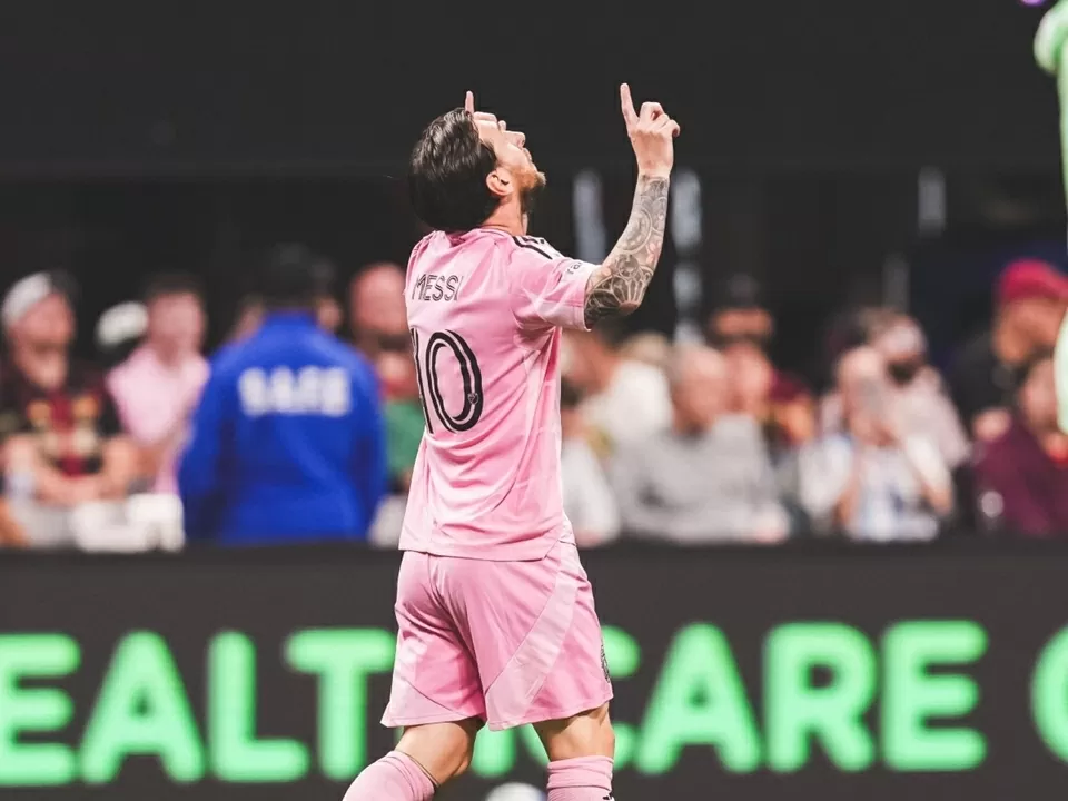 Barcelona ấp ủ động thái gây sốc, tái hợp với Messi