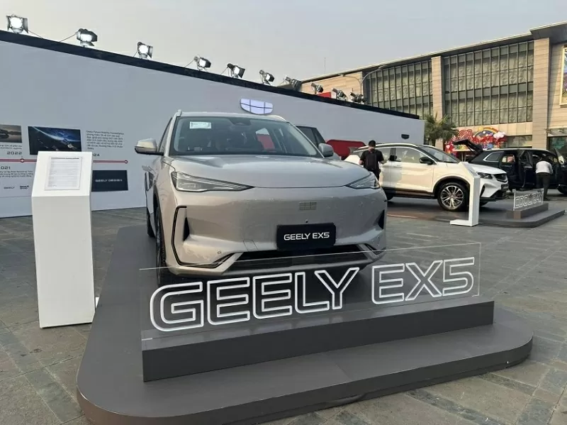 Xe điện Geely EX5 còn có tên gọi Geely Galaxy E5 tại thị trường Trung Quốc Xe điện Geely EX5 còn có tên gọi Geely Galaxy E5 tại thị trường Trung Quốc
