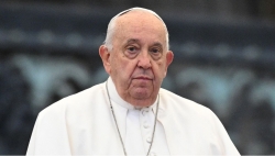 Giáo hoàng Francis xuất viện sau hơn một tháng điều trị
