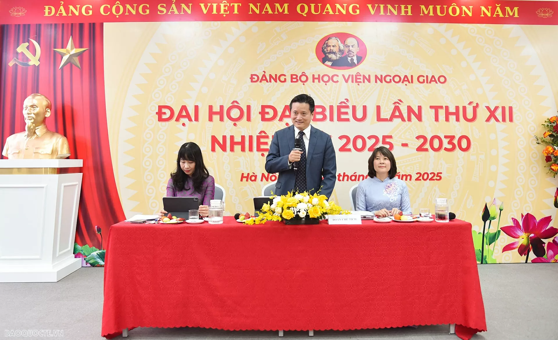 Ngày 24/3, tại Hà Nội, Đảng bộ Học viện Ngoại giao đã tổ chức thành công Đại hội nhiệm kỳ 2025-2030. (Ảnh: Anh Sơn)