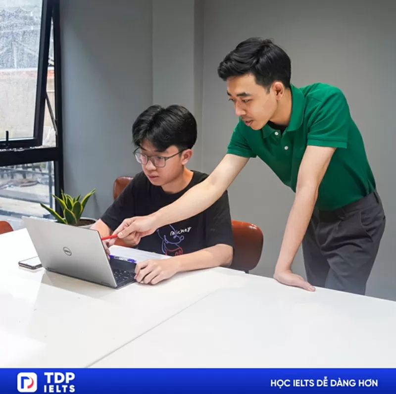 Sự tận tâm của giảng viên tại TDP IELTS đối với học viên Sự tận tâm của giảng viên tại TDP IELTS đối với học viên