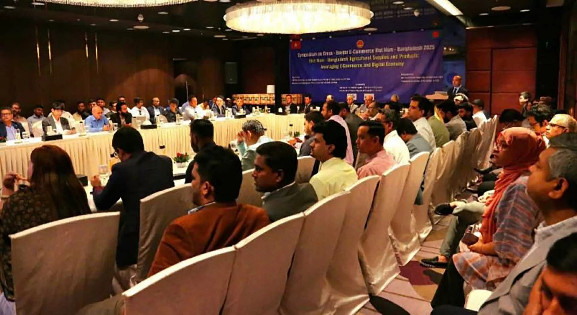 Diễn đàn xúc tiến thương mại điện tử xuyên biên giới Việt Nam-Bangladesh