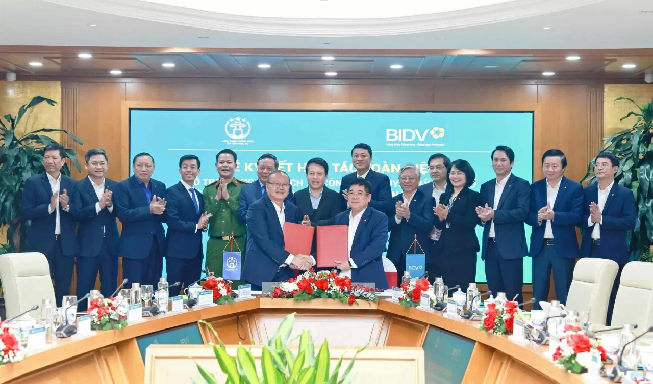 Chung tay đưa dịch vụ công trực tuyến đến gần hơn với người dân và doanh nghiệp