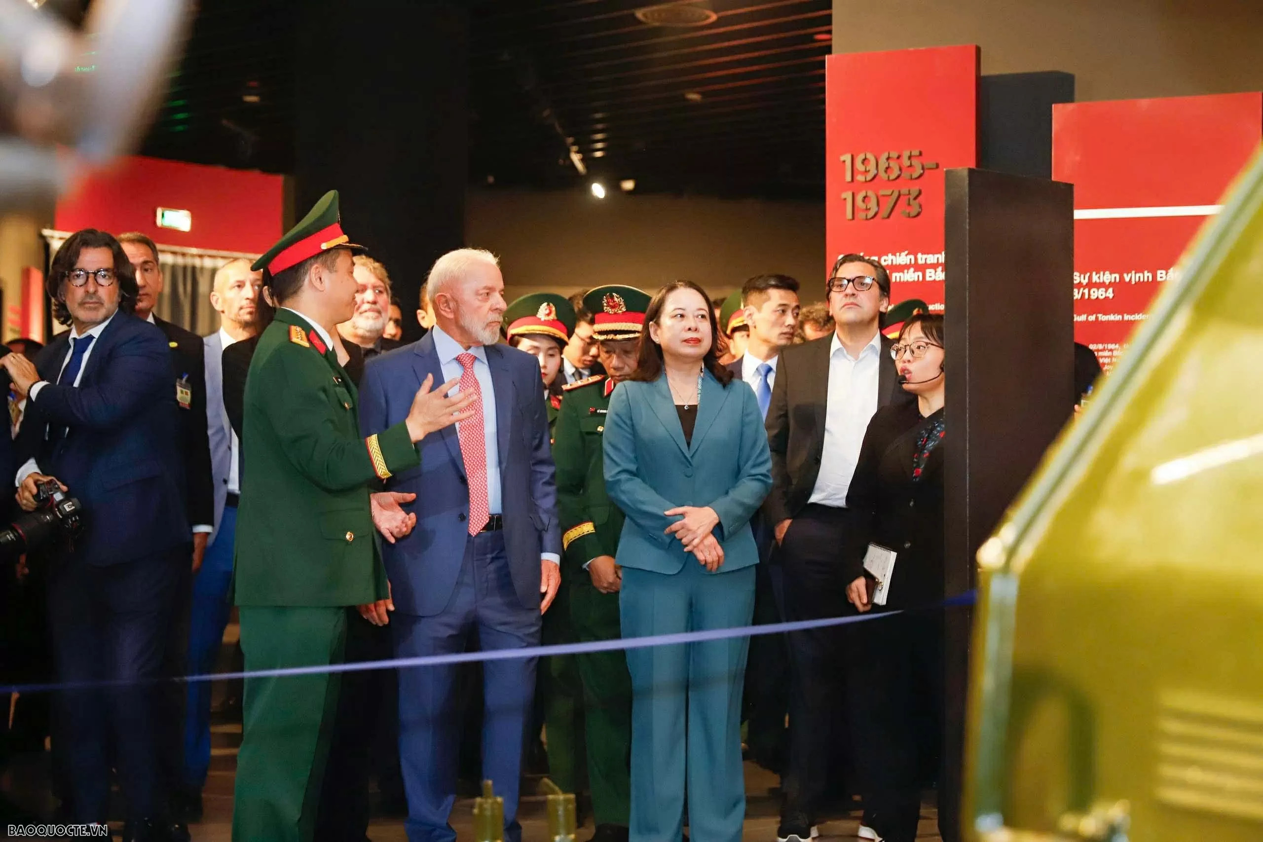 Brazilian President Luiz Inácio Lula da Silva visits Vietnam Military History Museum