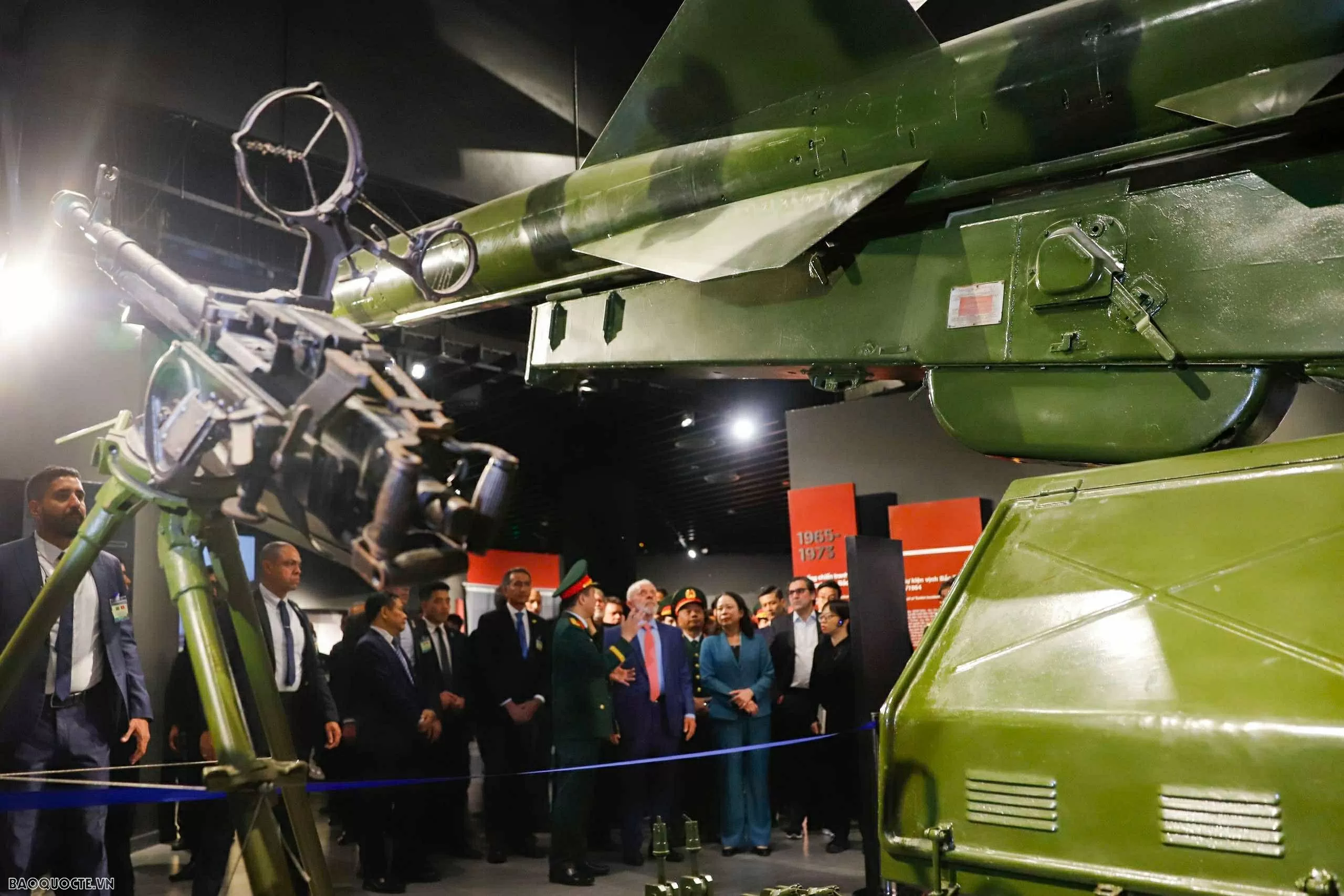 Brazilian President Luiz Inácio Lula da Silva visits Vietnam Military History Museum