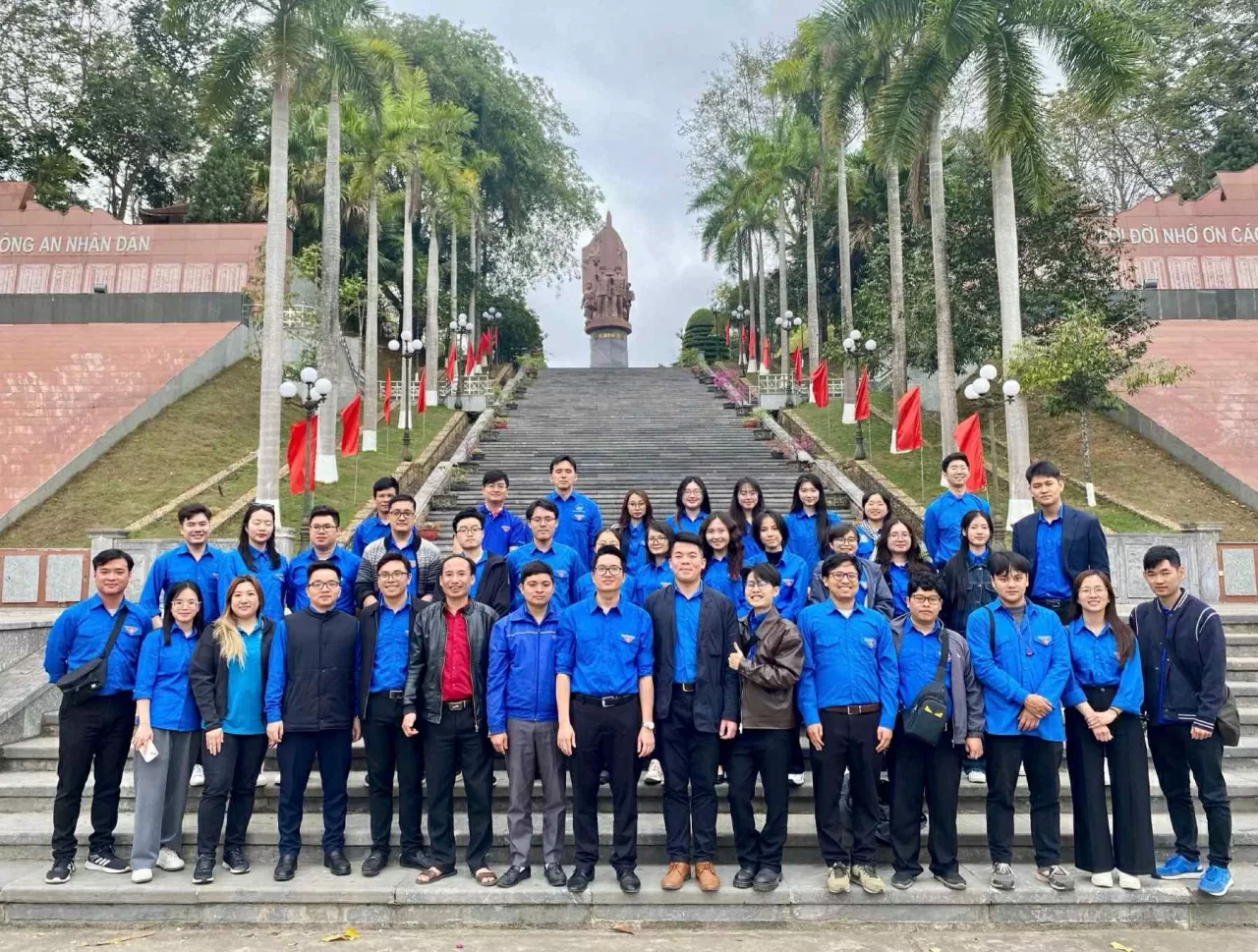 Đoàn thanh niên Bộ Ngoại giao