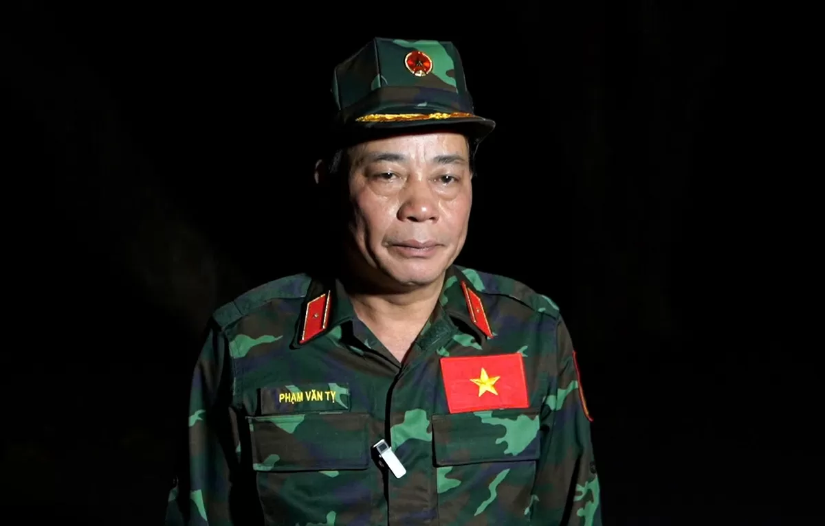 Đoàn Quân đội nhân dân Việt Nam chia 3 mũi với tinh thần tìm kiếm nạn nhân động đất ở Myanmar nhanh nhất