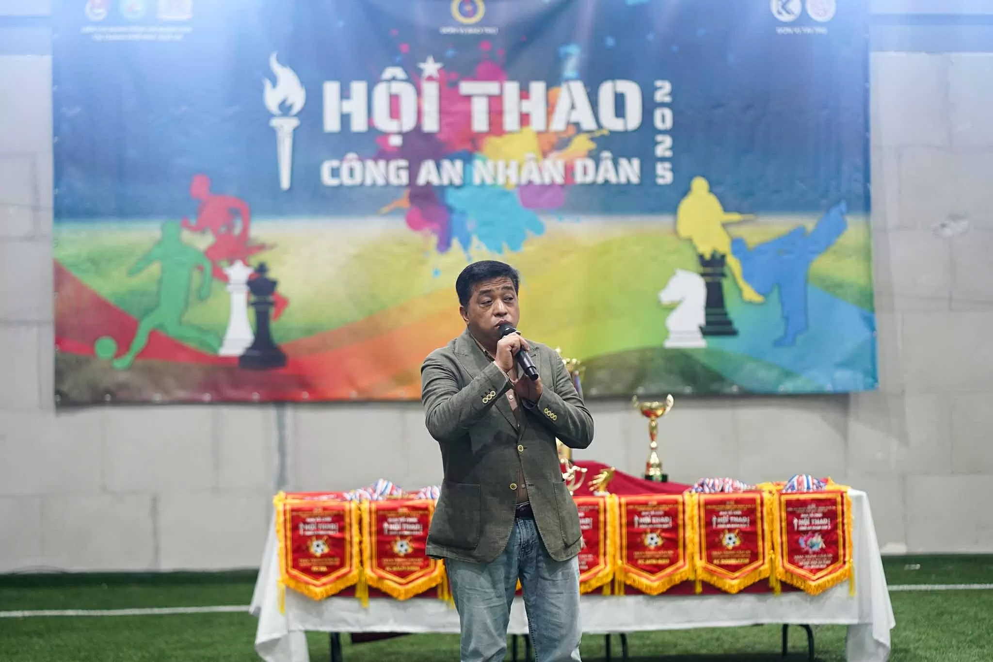 Hội thao hướng tới kỷ niệm 80 năm ngày truyền thống Công an nhân dân