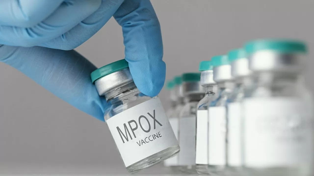 Ca mắc bệnh đậu mùa khỉ lây truyền nhanh, Uganda đẩy mạnh chiến dịch tiêm vaccine