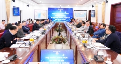 Xây dựng đội ngũ cán bộ chuyên gia, chuyên sâu góp phần nâng cao hiệu quả công tác đối ngoại  trong sự nghiệp xây dựng và bảo vệ Tổ quốc