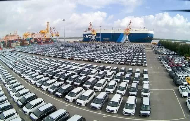 Ministry proposes tax cuts for some imported cars