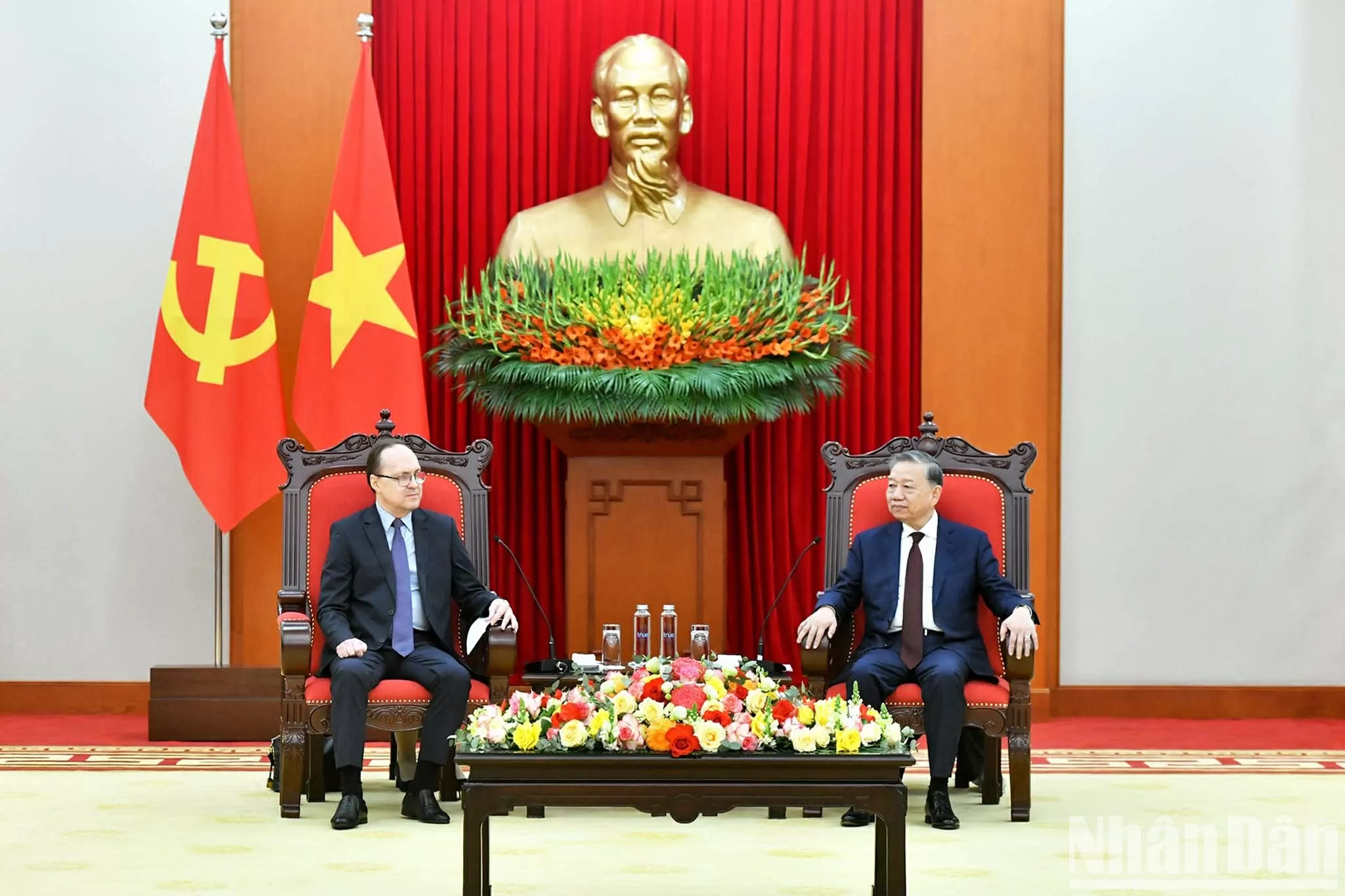Tổng Bí thư Tô Lâm tiếp Đại sứ Liên bang Nga tại Việt Nam Tổng Bí thư Tô Lâm tiếp Đại sứ Liên bang Nga tại Việt Nam
