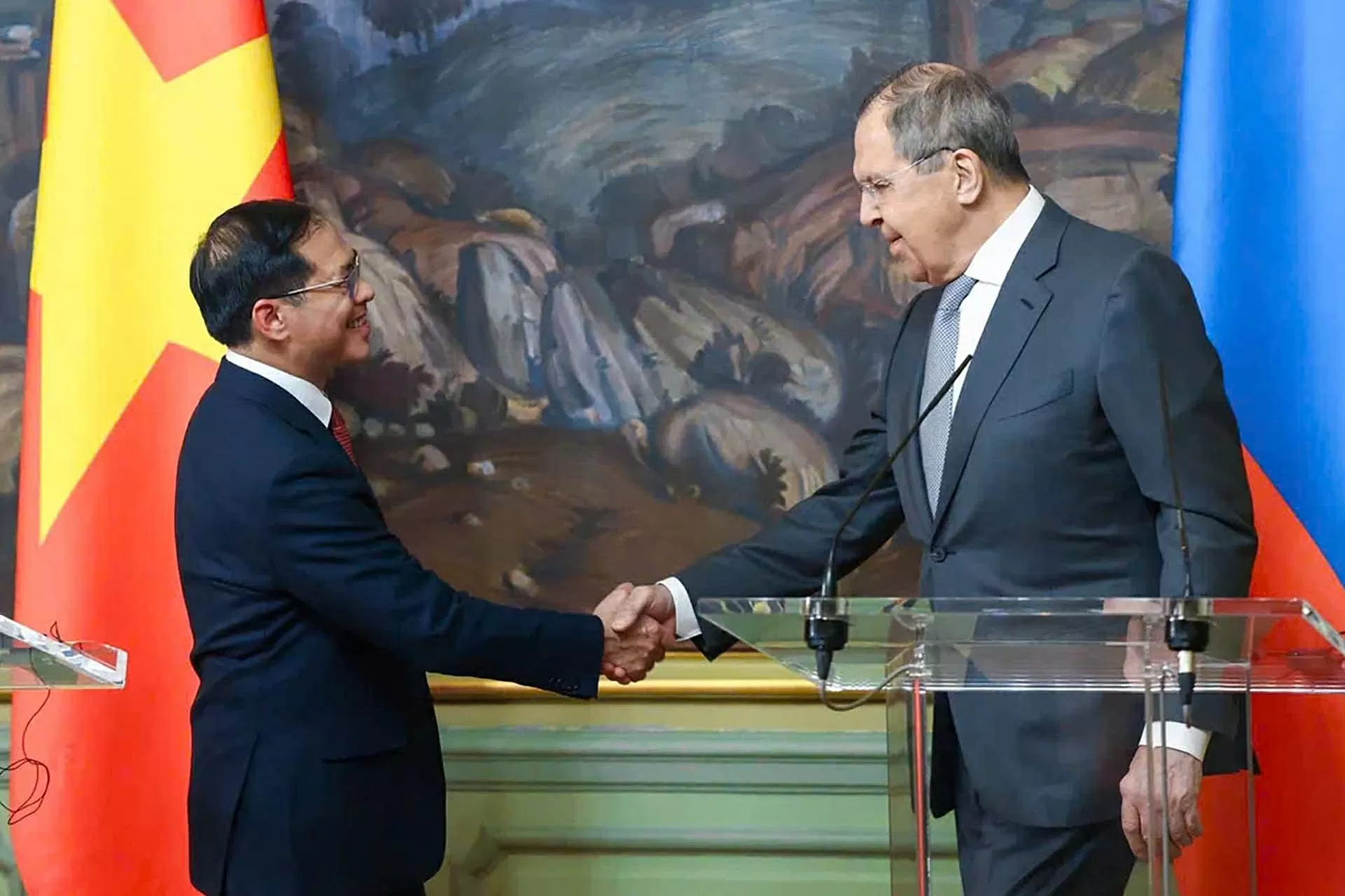 Vietnam, Russia Foreign Ministers holds talks in Moscow