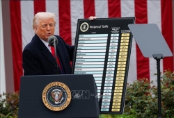 Tin thế giới ngày 3/4: Tổng thống Trump tuyên bố tình trạng khẩn cấp quốc gia, Hungary rút khỏi ICC, Nga tố cáo các thế lực thao túng quan hệ với Mỹ