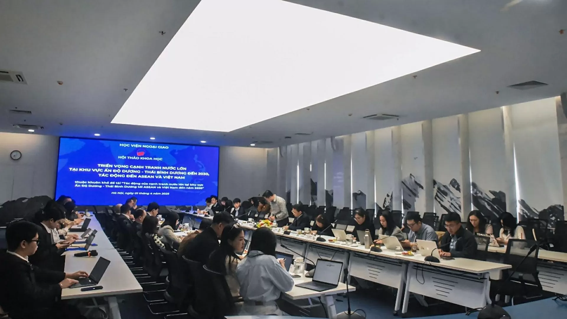 Hội thảo khoa học 'Triển vọng cạnh tranh nước lớn tại khu vực Ấn Độ Dương-Thái Bình Dương đến năm 2030, tác động đến ASEAN và Việt Nam'
