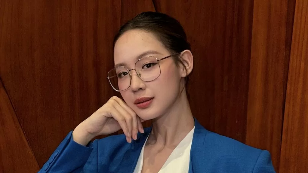Sao Việt: Hoa hậu Bảo Ngọc đời thường cuốn hút, Á hậu Ngọc Hằng khoe eo thon