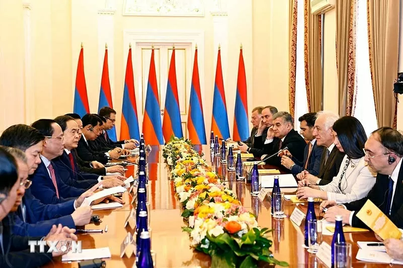 NA Chairman Tran Thanh Man meets with Armenian President