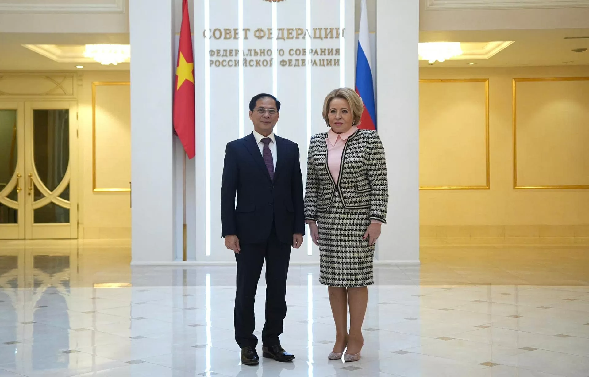 Deputy Prime Minister, Foreign Minister Bui Thanh Son meets with Russian leaders in Moscow