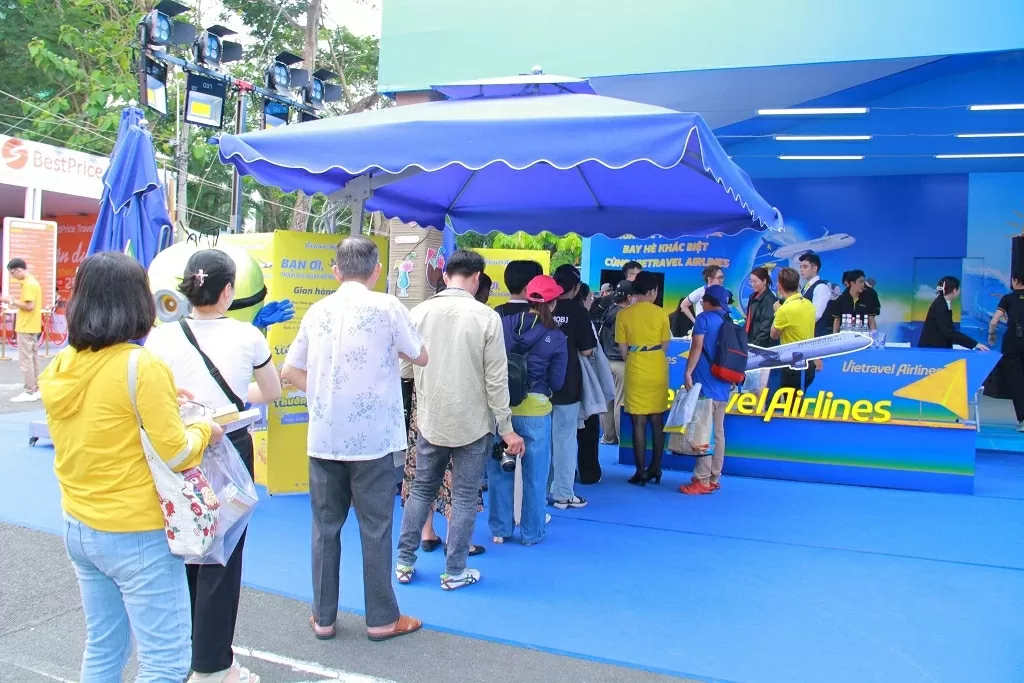 Vietravel Airlines slashes airfares by 20% at Ho Chi Minh City tourism festival