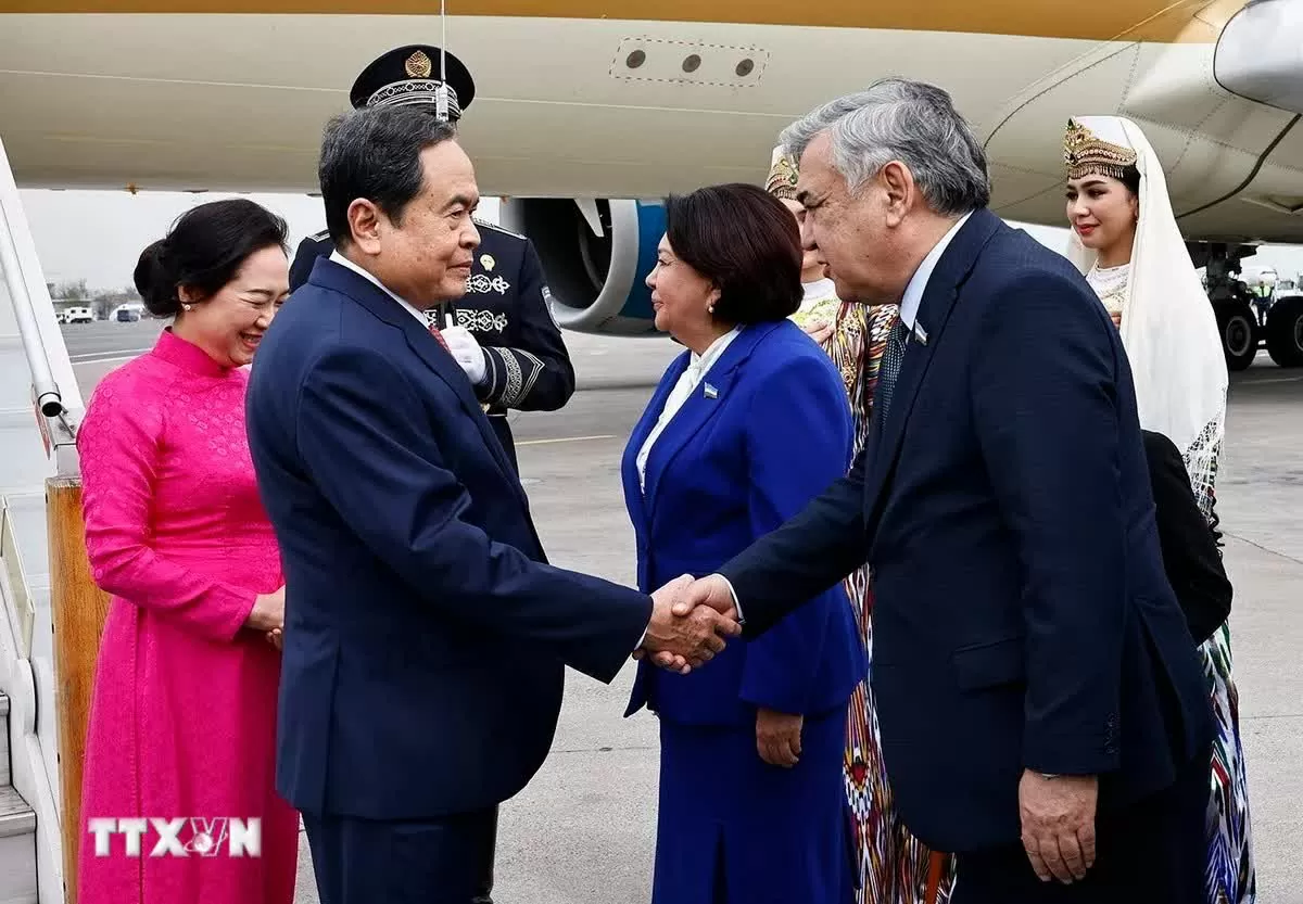 NA leader arrives in Tashkent for attendance at IPU-150, official visit to Uzbekistan