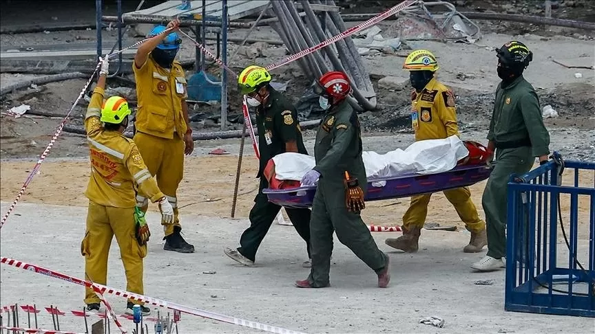 Nỗ lực cứu hộ sau trận động đất kinh hoàng ở Myanmar. (Nguồn: Anadolu)