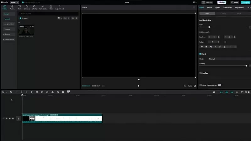 Mở Capcut và thêm video