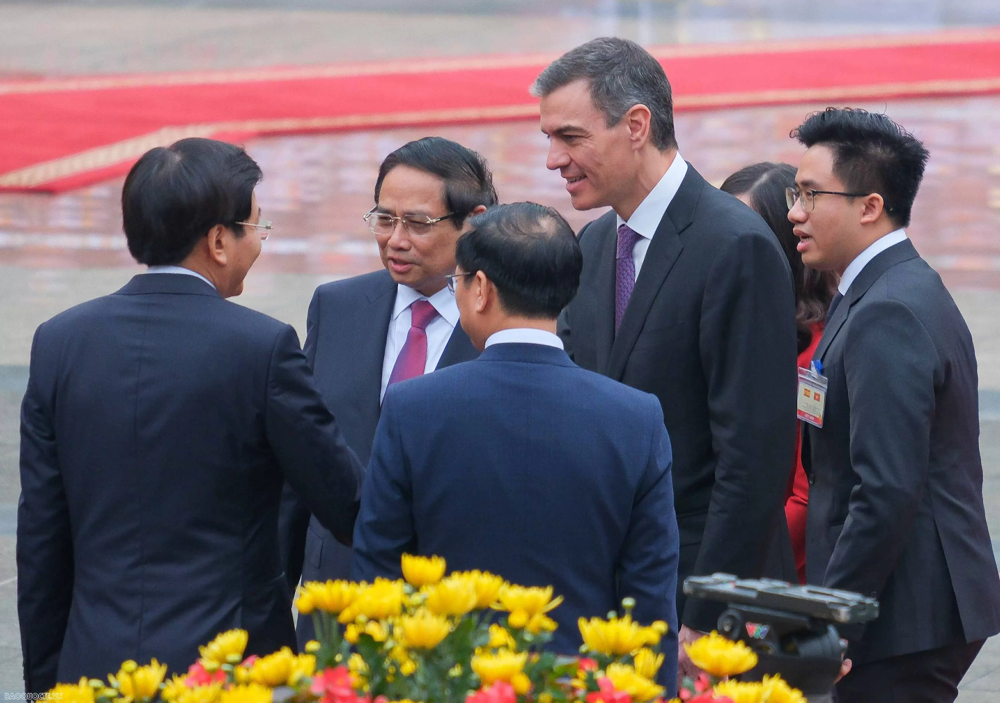 Lễ đón chính thức Thủ tướng Tây Ban Nha Pedro Sánchez Lễ đón chính thức Thủ tướng Tây Ban Nha Pedro Sánchez