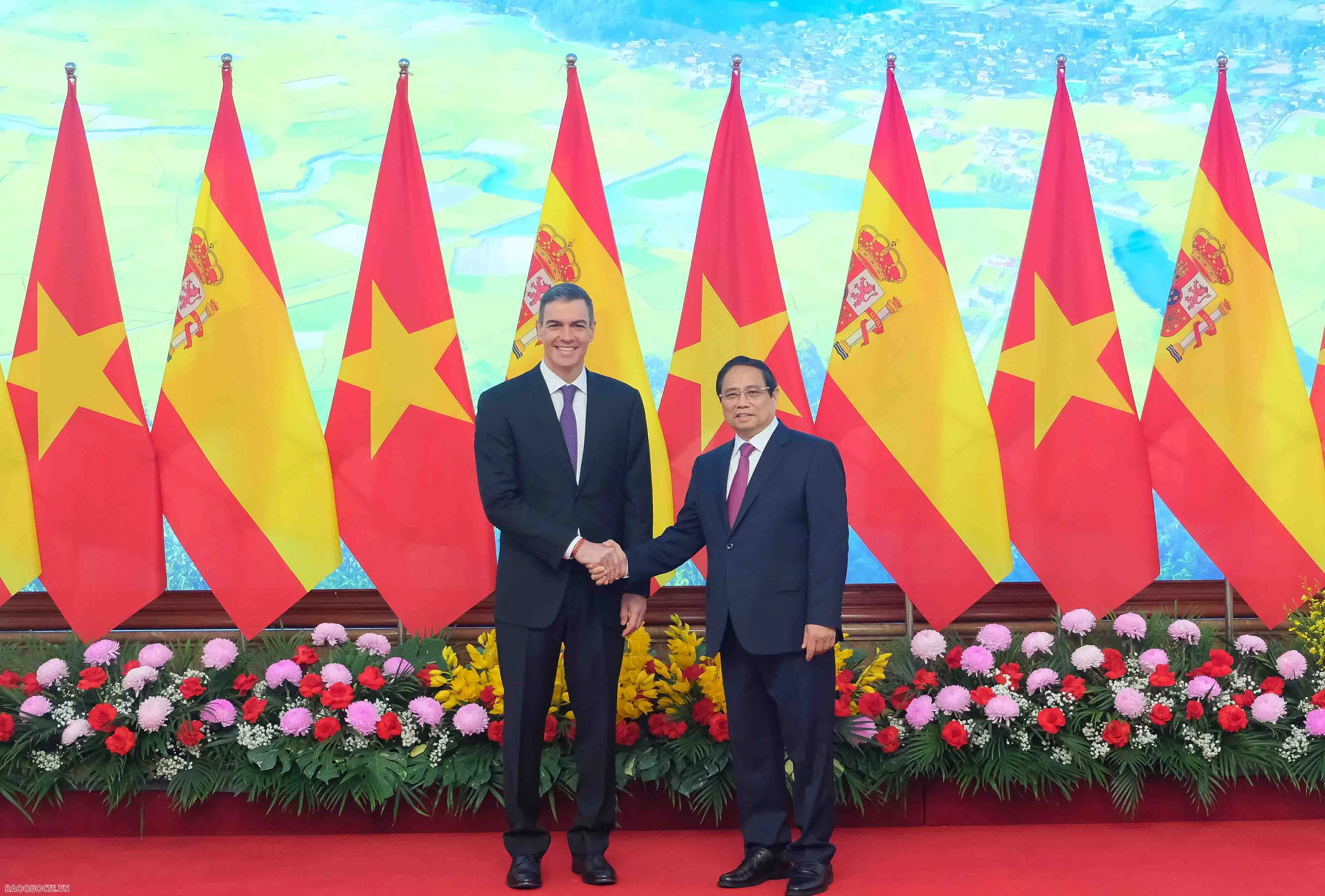 Lễ đón chính thức Thủ tướng Tây Ban Nha Pedro Sánchez Lễ đón chính thức Thủ tướng Tây Ban Nha Pedro Sánchez