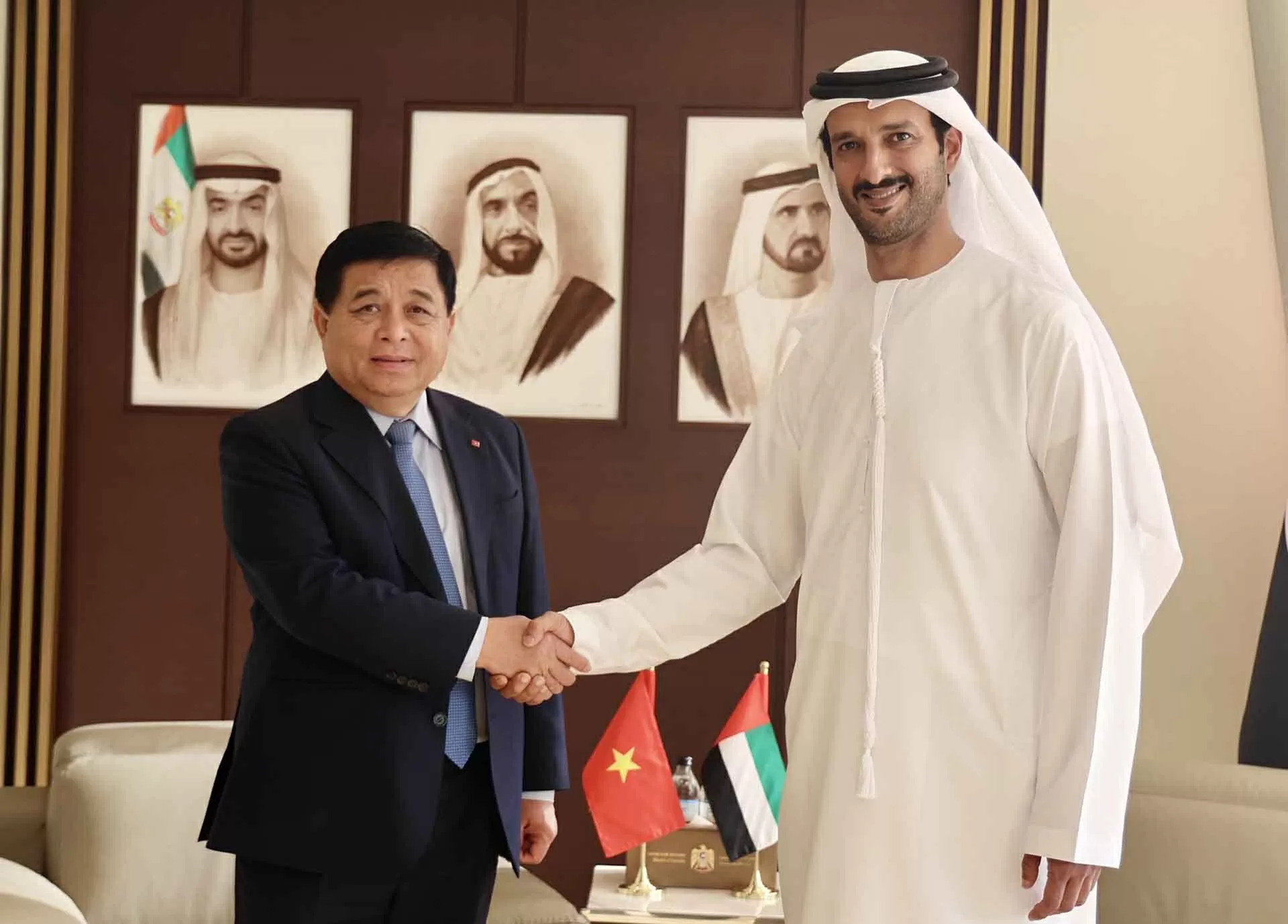 Việt Nam coi trọng quan hệ với UAE, mong muốn tạo đột phá cho hợp tác kinh tế, đầu tư