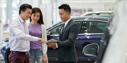 Tổng hợp các loại phí khi mua xe ô tô mới nhất năm 2025