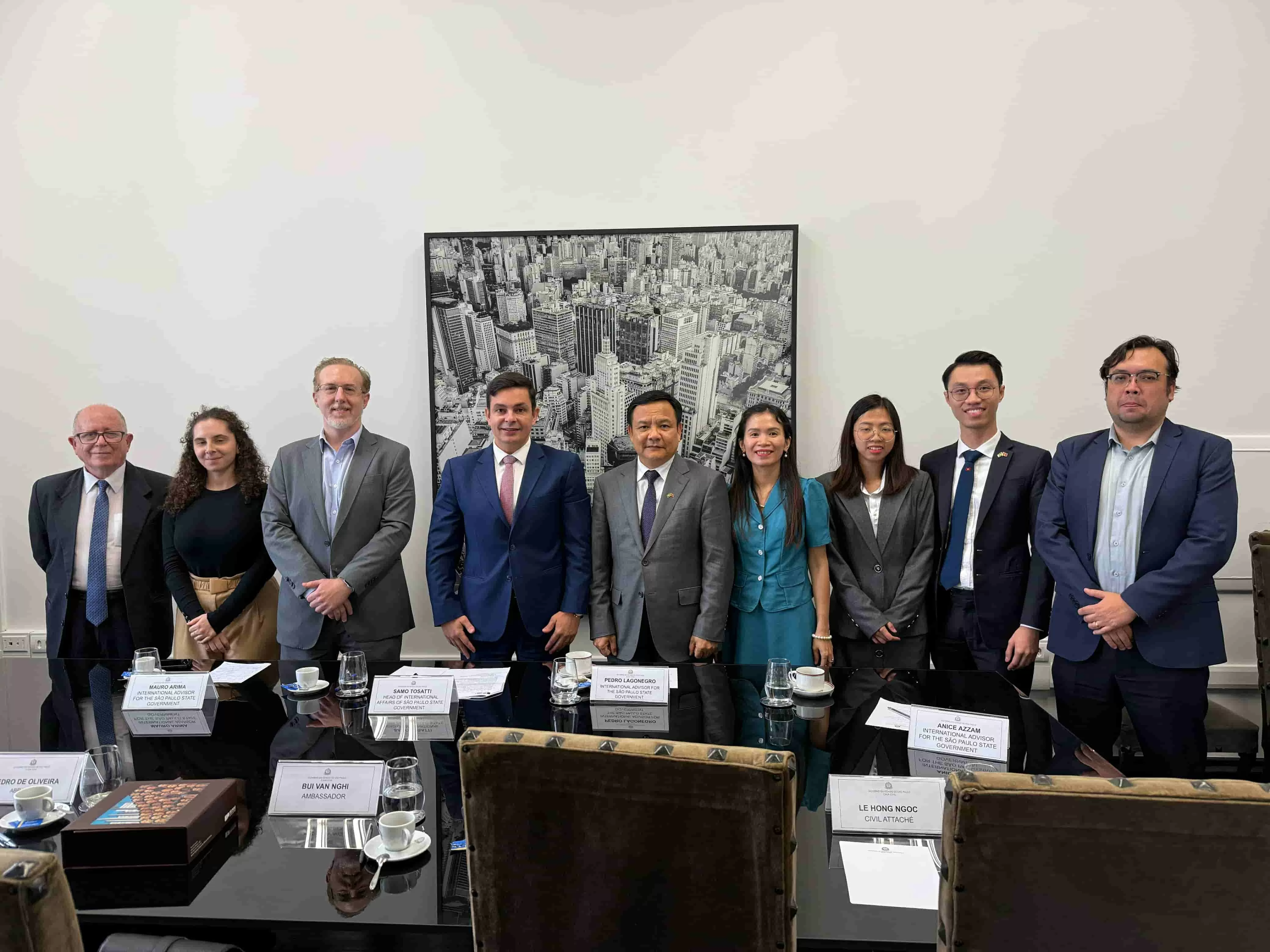 Đại sứ Việt Nam tại Brazil Bùi Văn Nghị thúc đẩy giao thương, kết nối kinh tế tại São Paulo