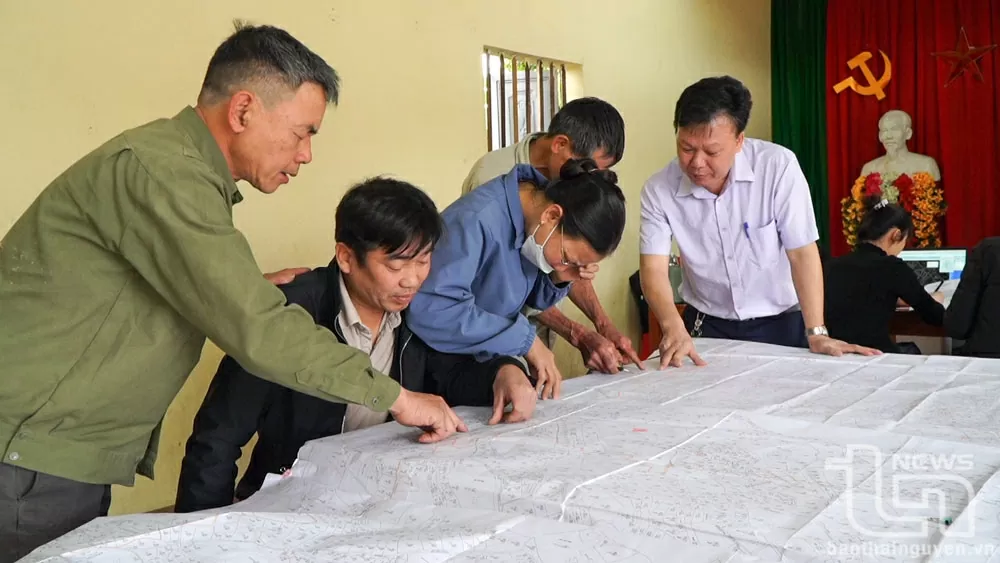 Trung tâm Phát triển quỹ đất huyện Phú Bình công khai quy hoạch Khu công nghiệp Yên Bình 3 để người dân địa phương nắm bắt, đồng thuận, thực hiện công tác giải phóng mặt bằng đúng tiến độ.