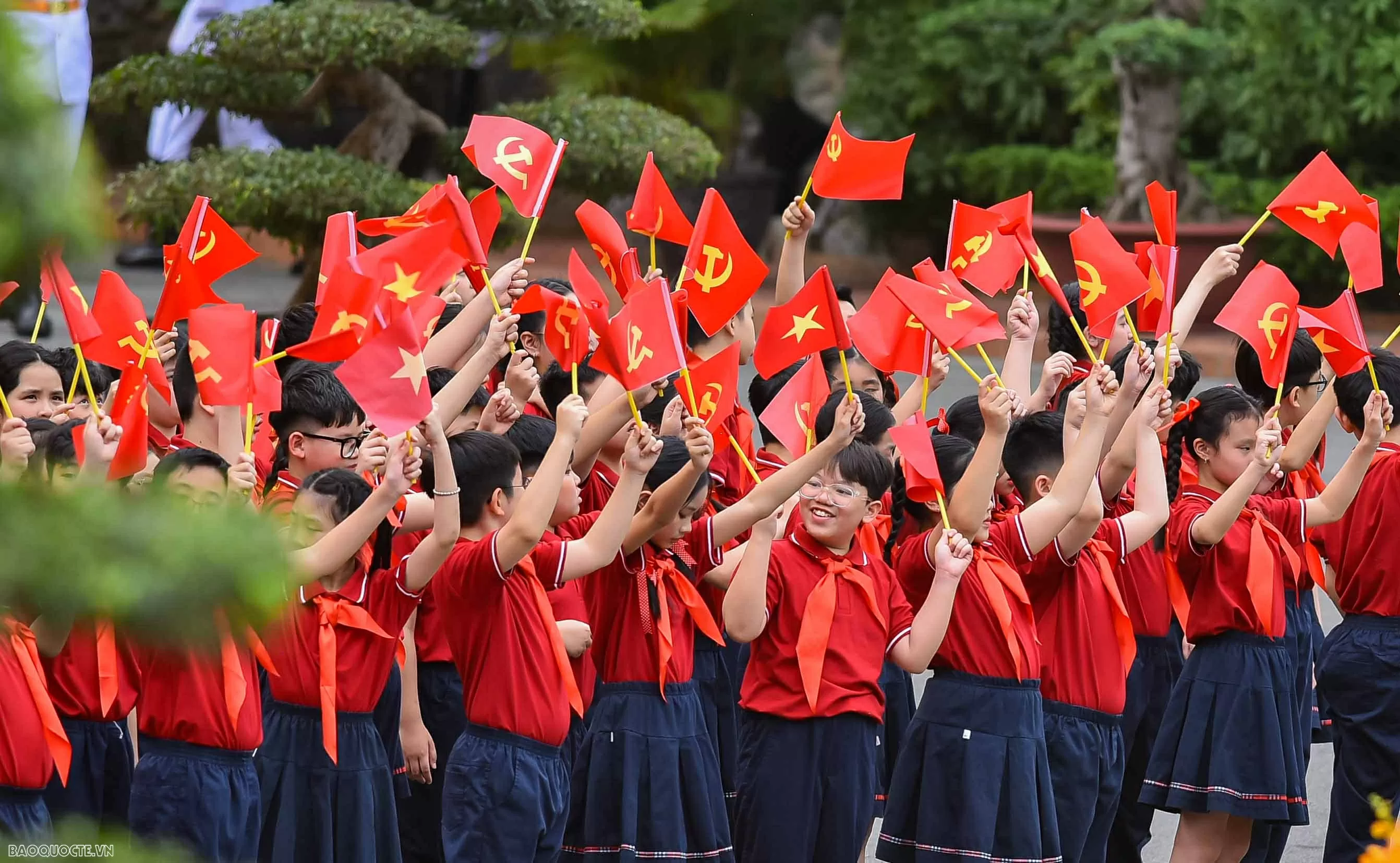 Shared visions, aligned goals: China and Vietnam's path to a stronger community of shared future Shared visions, aligned goals: China and Vietnam's path to a stronger community of shared future