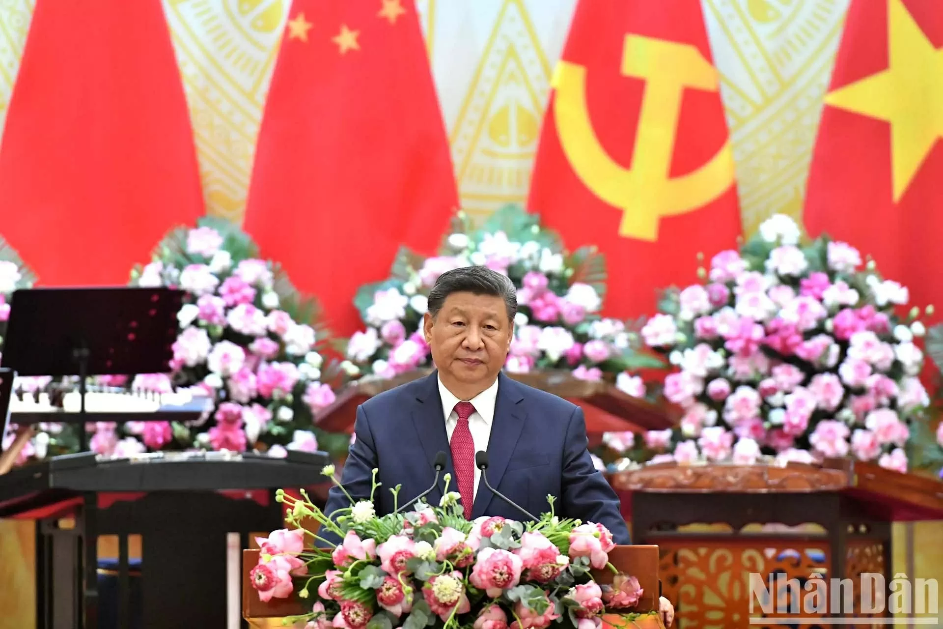 Grand banquet held in honour of Party General Secretary, President of China Xi Jinping in Hanoi