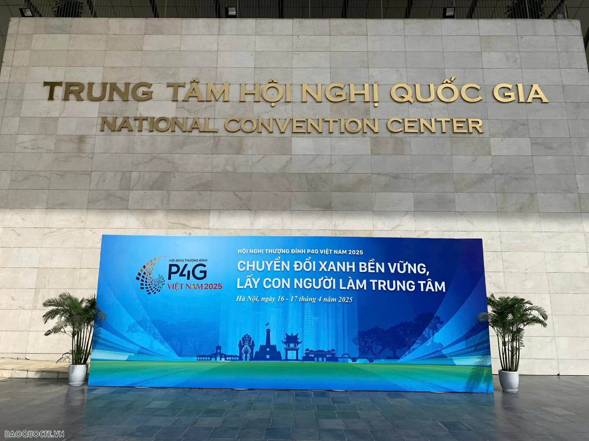 Trung tâm Hội nghị Quốc gia đã sẵn sàng chào đón các đại biểu tham dự Hội nghị Thượng đỉnh P4G 2025, với mọi công tác hậu cần, cơ sở vật chất và an ninh được chuẩn bị kỹ lưỡng, thể hiện sự chủ động, chuyên nghiệp và hiếu khách của nước chủ nhà Việt Nam