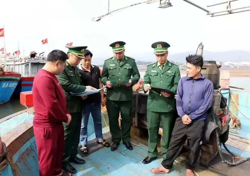 Nghe An strengthens crackdown on illegal fishing activities