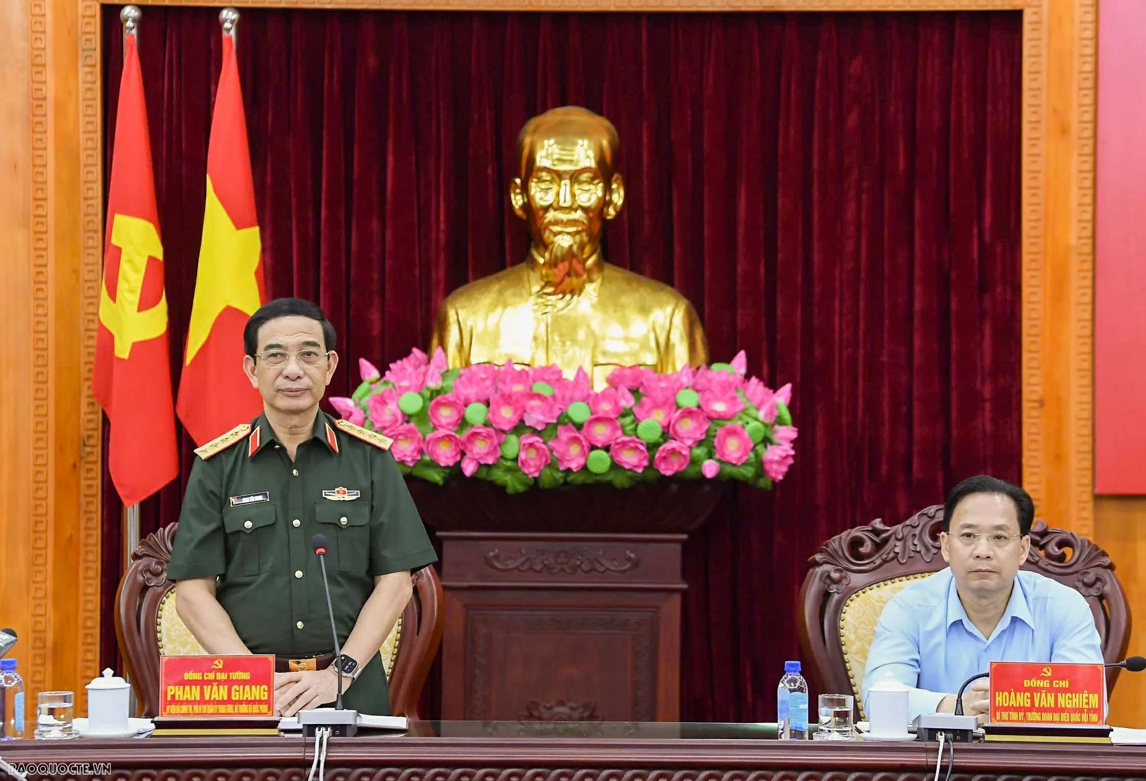 Bộ trưởng Quốc phòng lưu ý Lạng Sơn quán triệt, thực hiện nghiêm kết luận của Trung ương về quân sự, quốc phòng Bộ trưởng Quốc phòng lưu ý Lạng Sơn quán triệt, thực hiện nghiêm kết luận của Trung ương về quân sự, quốc phòng