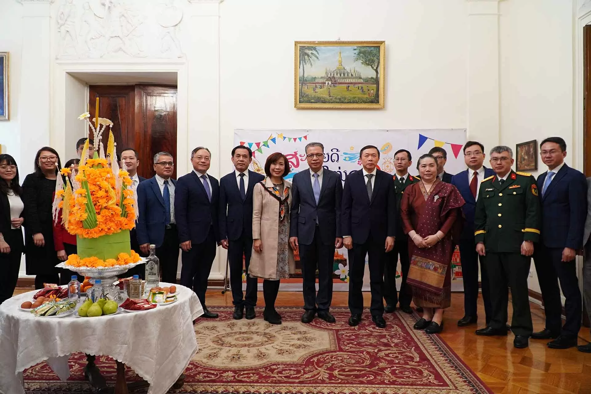 Đại sứ quán Việt Nam tại Liên bang Nga chúc mừng Tết Bunpimay của Lào Đại sứ quán Việt Nam tại Liên bang Nga chúc mừng Tết Bunpimay của Lào